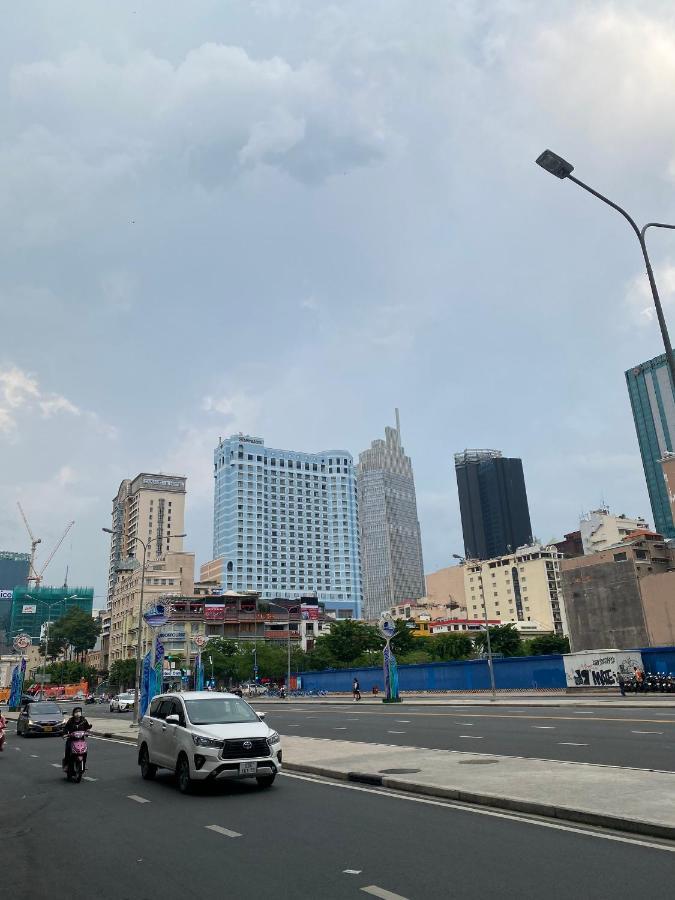 Le Bijou Chic In The Heart Of Saigon Charm With View Căn hộ